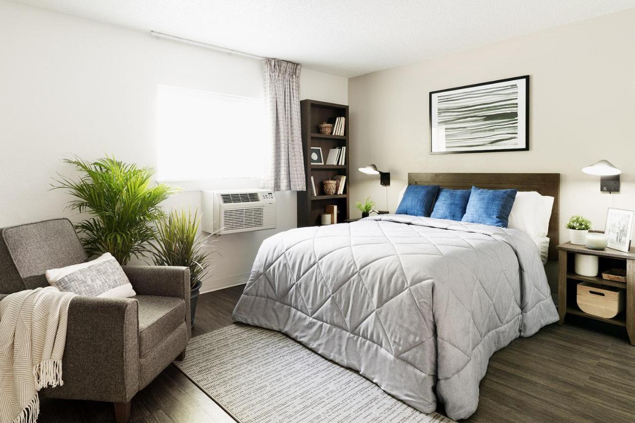 Intown Suites Extended Stay Atlanta Ga - Форест-Парк Экстерьер фото